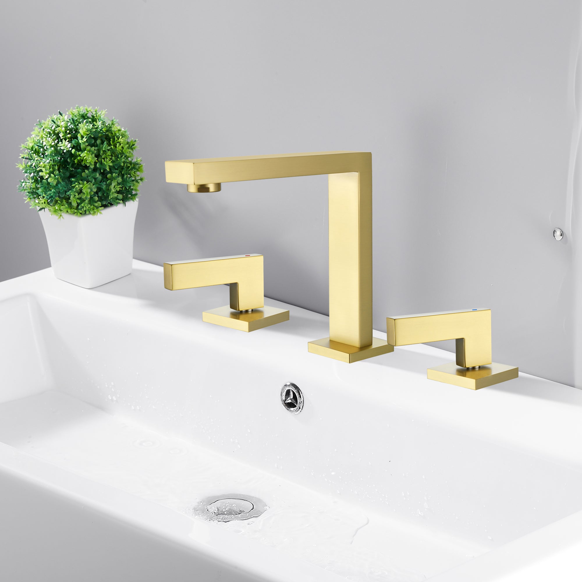 Square Three Hole Double Handle Bathroom Basin Faucet