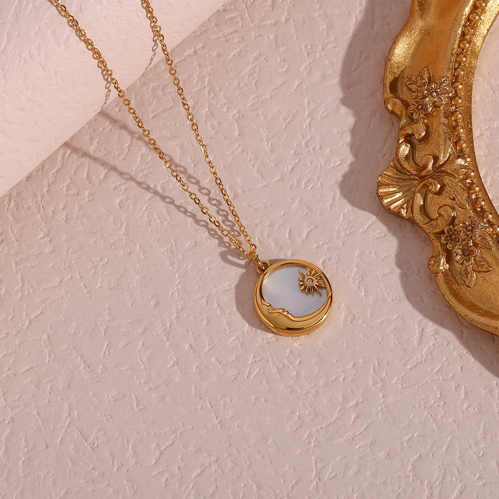 Versatile Shell Moon Necklace