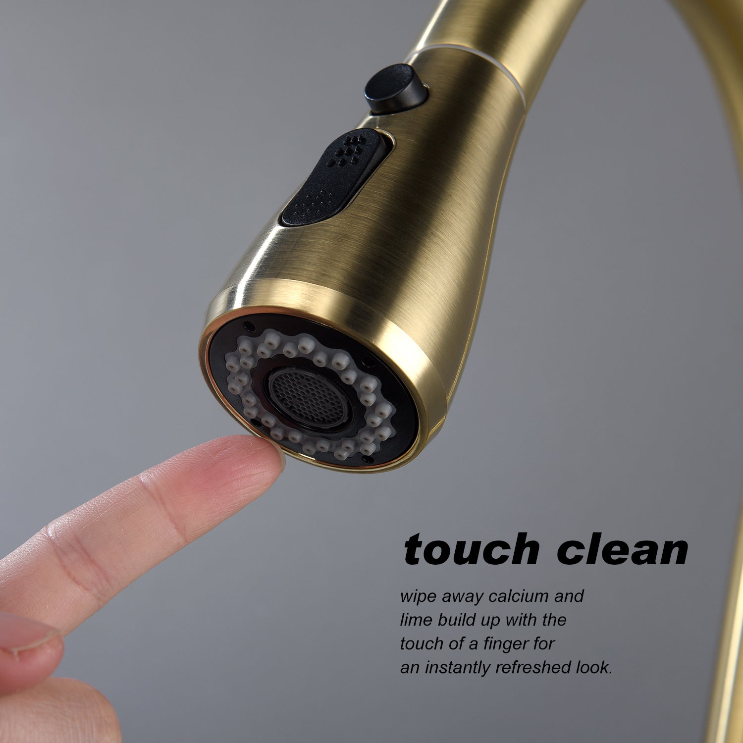 Kitchen Faucet with Pull Out Sprayer - Gold