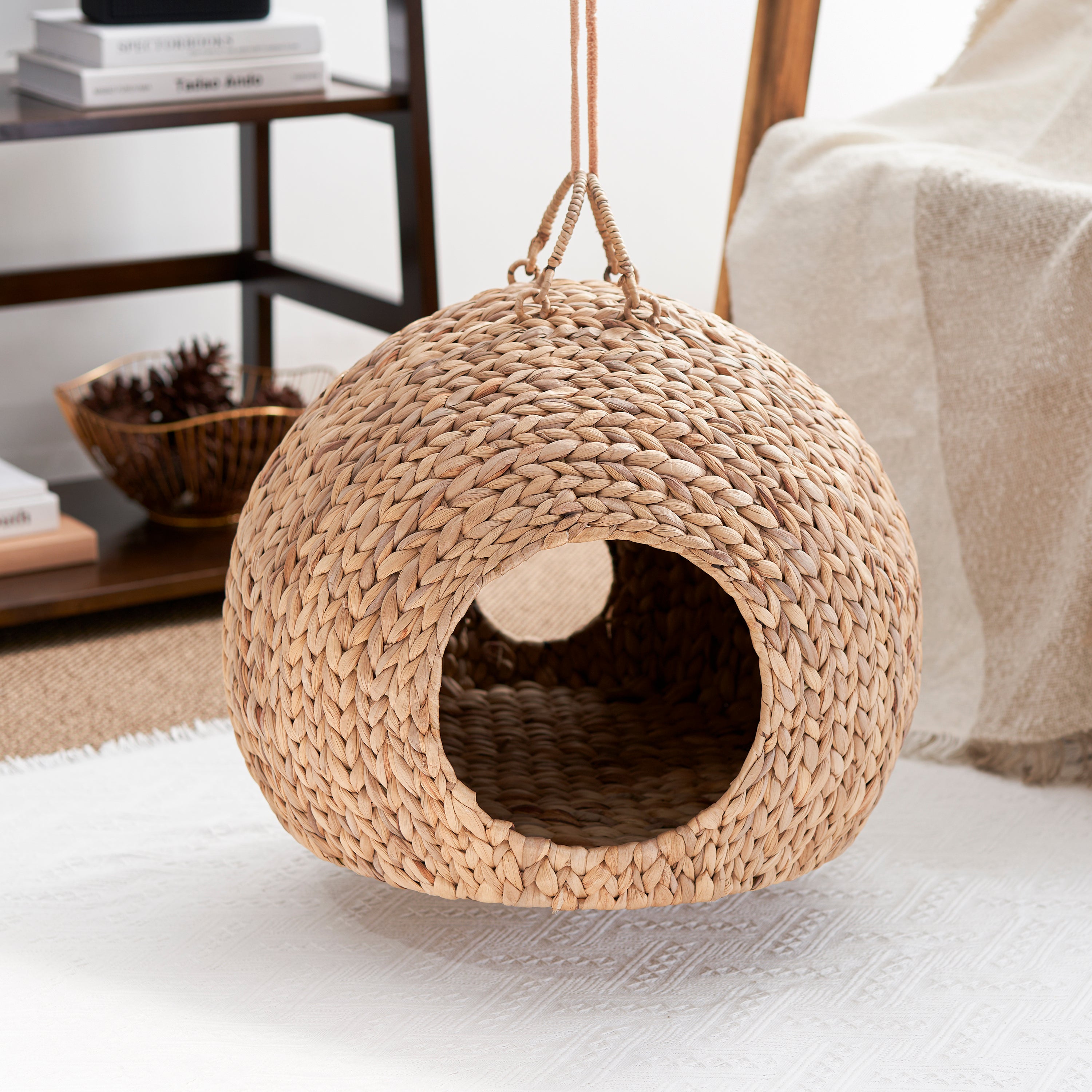 Woven Wicker Round Cat Bed Cave with Handles - 18"x18"x18"