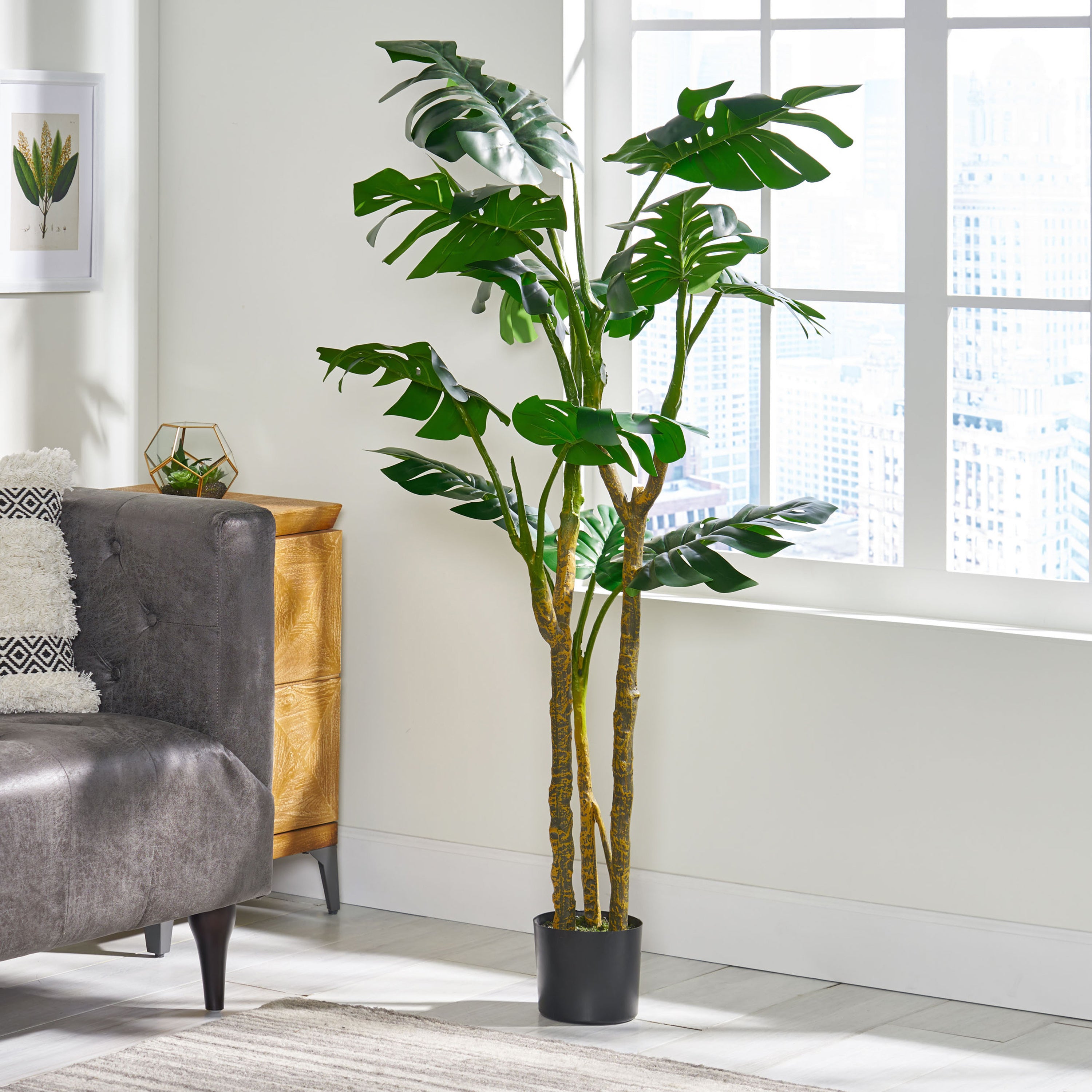 ARTIFICIAL MONSTERA TREE