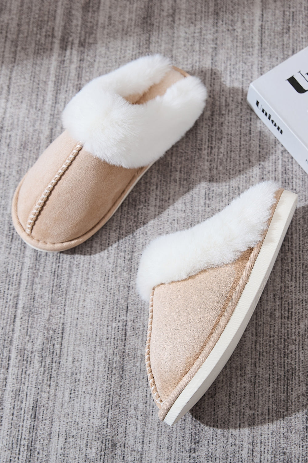 Cozy Faux Fur Round Toe Slippers