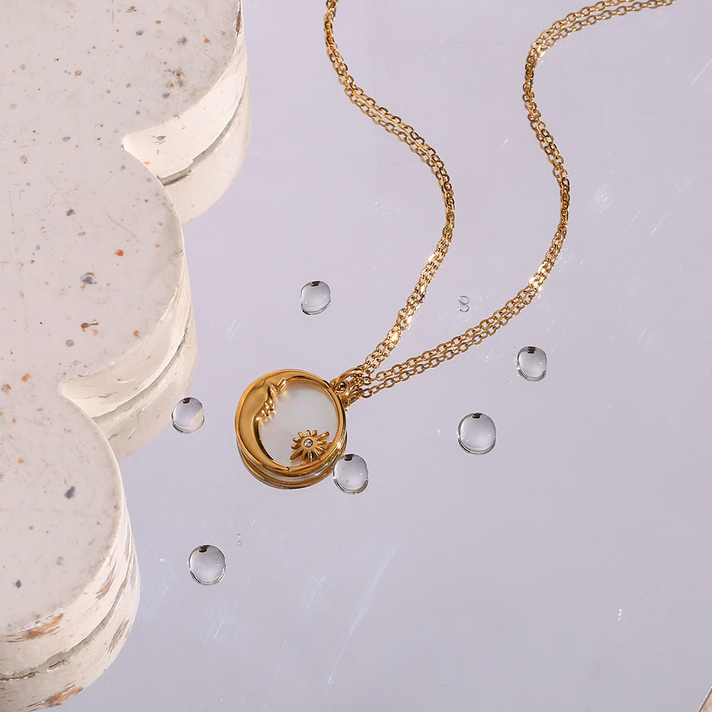 Versatile Shell Moon Necklace