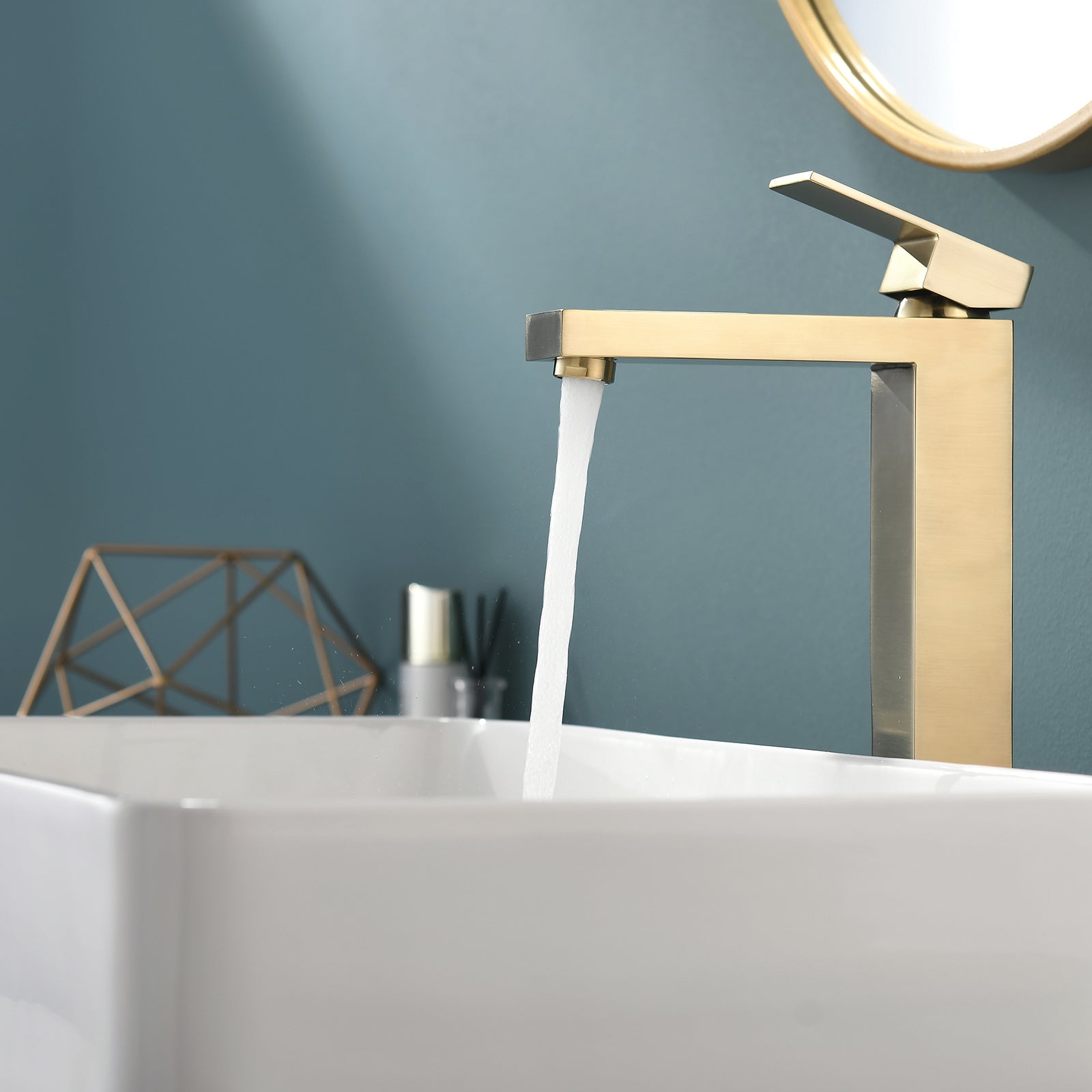 Gold Bathroom Faucet Modern Single Handle Vanity