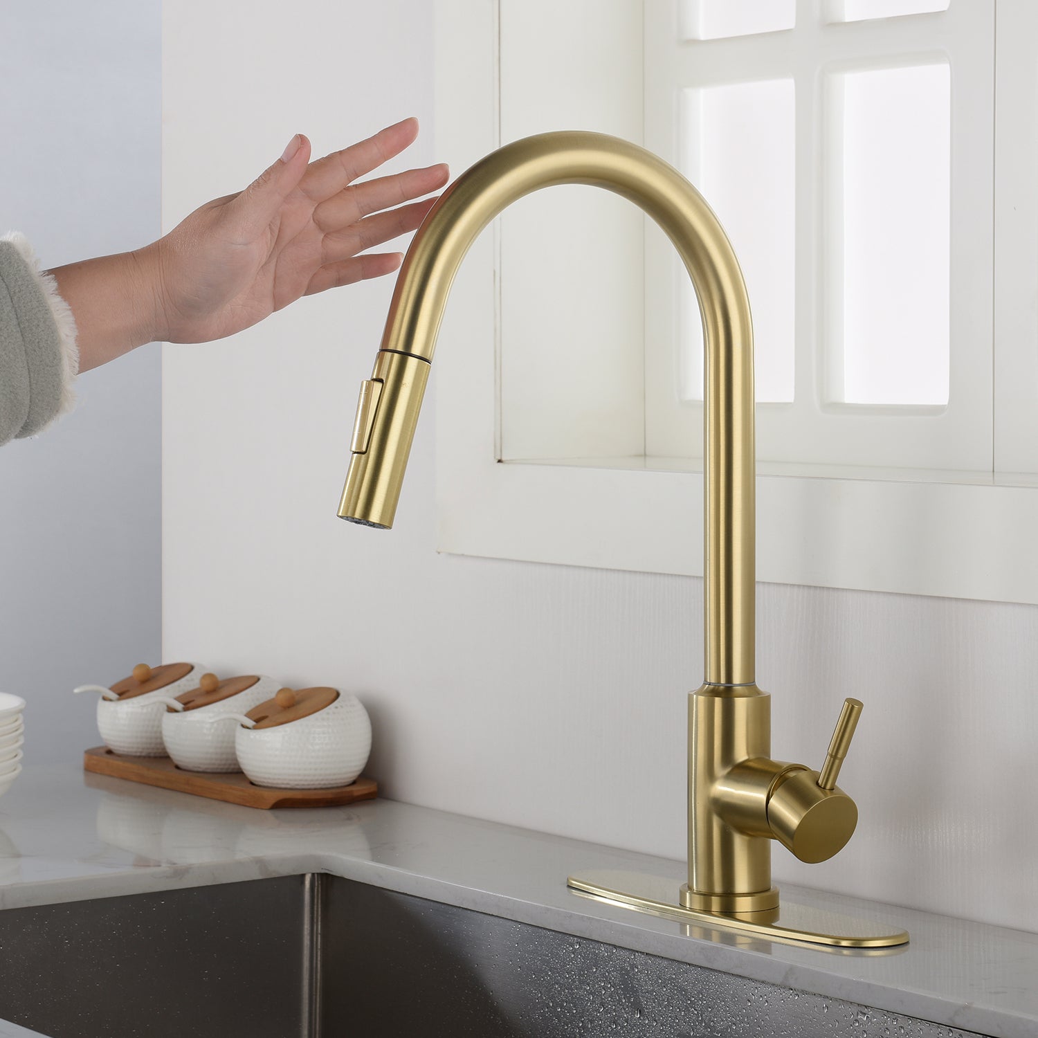 Touch Kitchen Faucet with Pull Down Sprayer - Gold