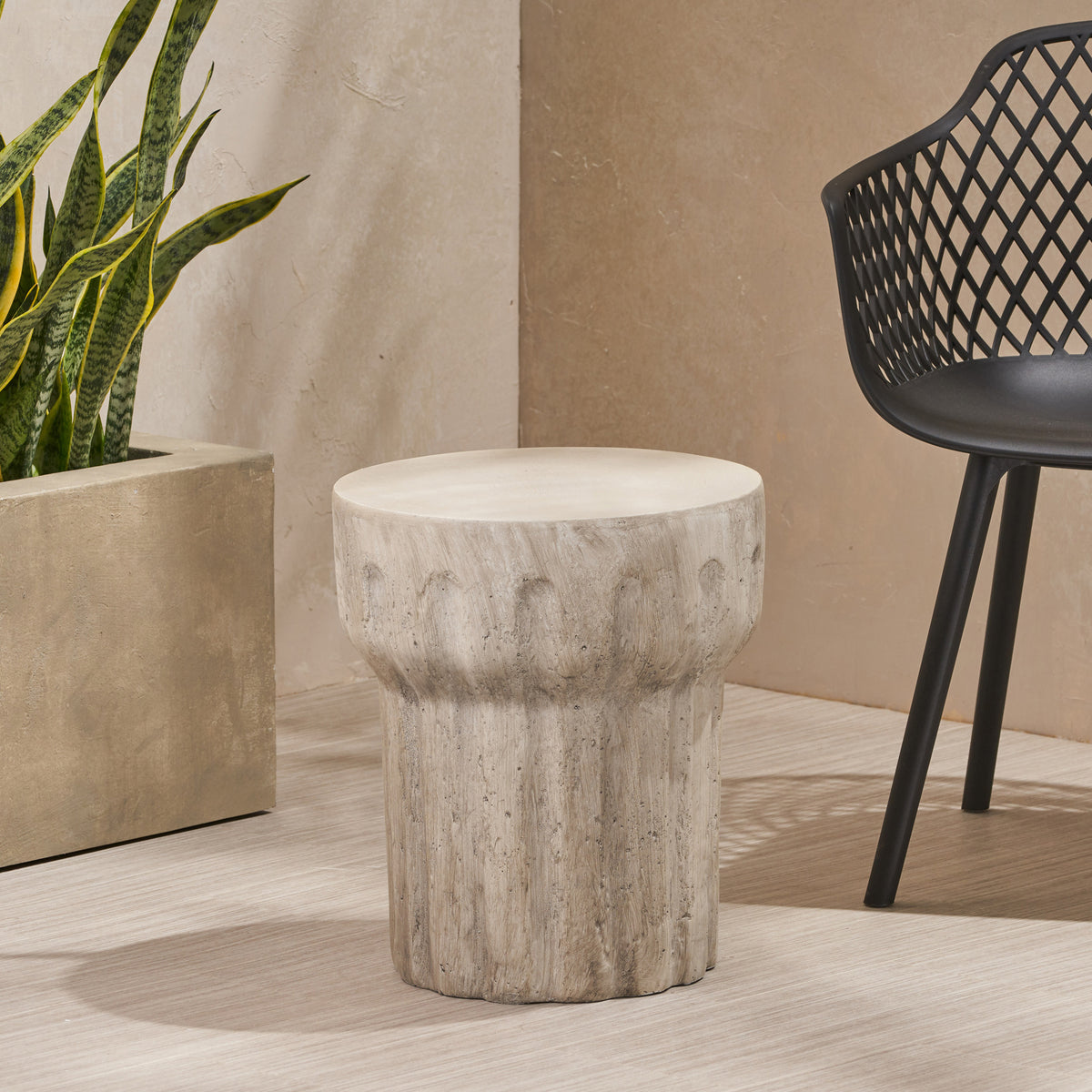 Contemporary Concrete Side Table - Grey