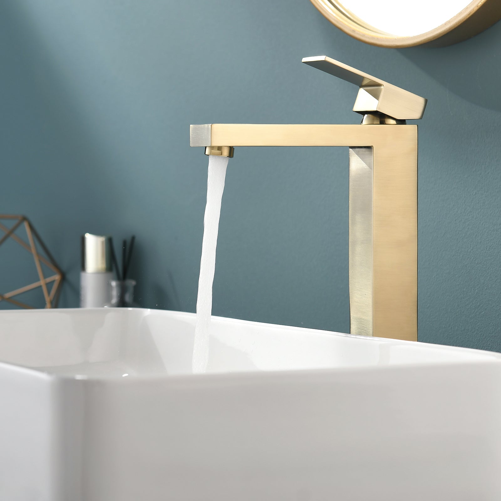 Gold Bathroom Faucet Modern Single Handle Vanity