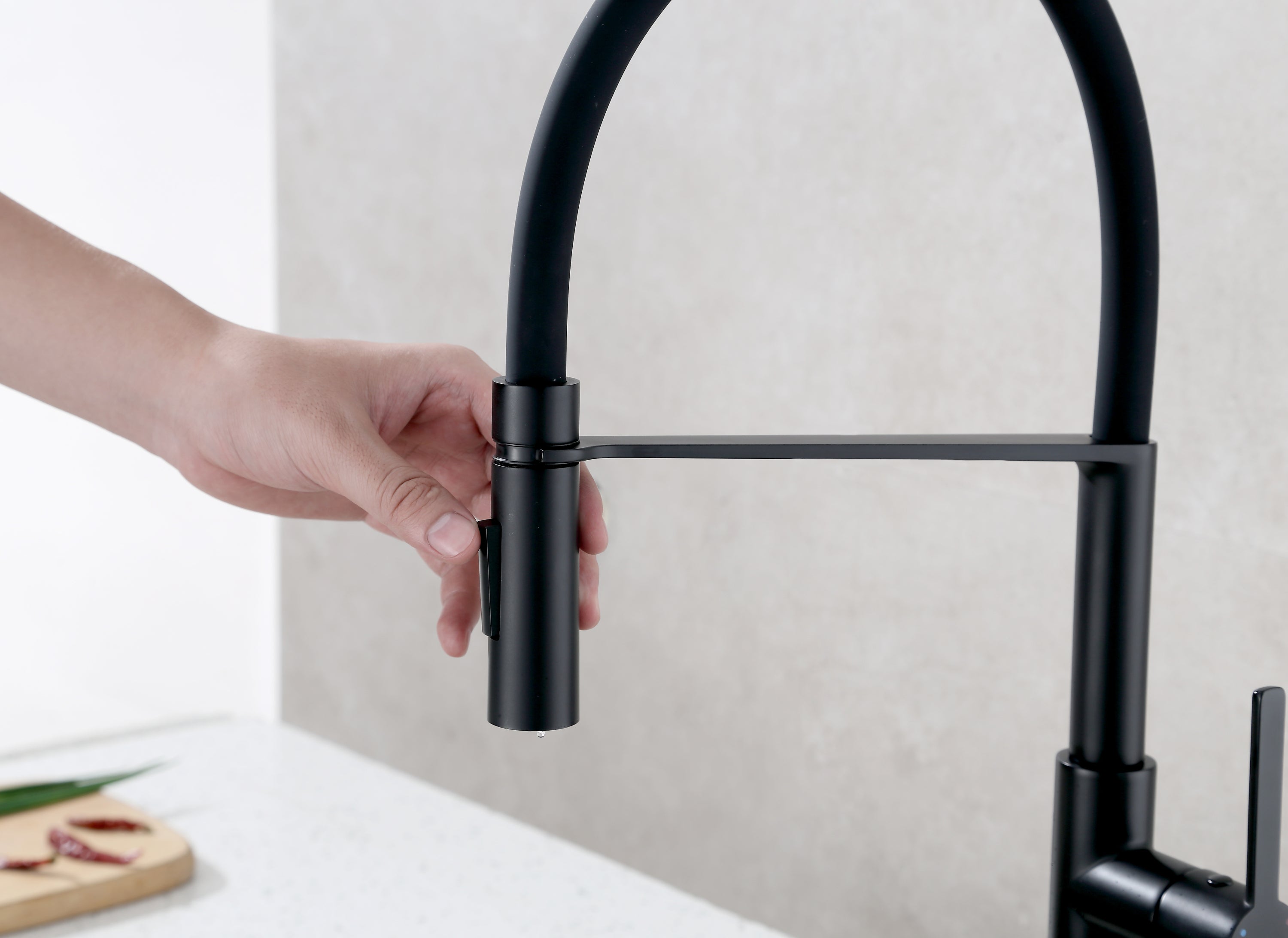 Pull Down Single Handle Kitchen Faucet - Black