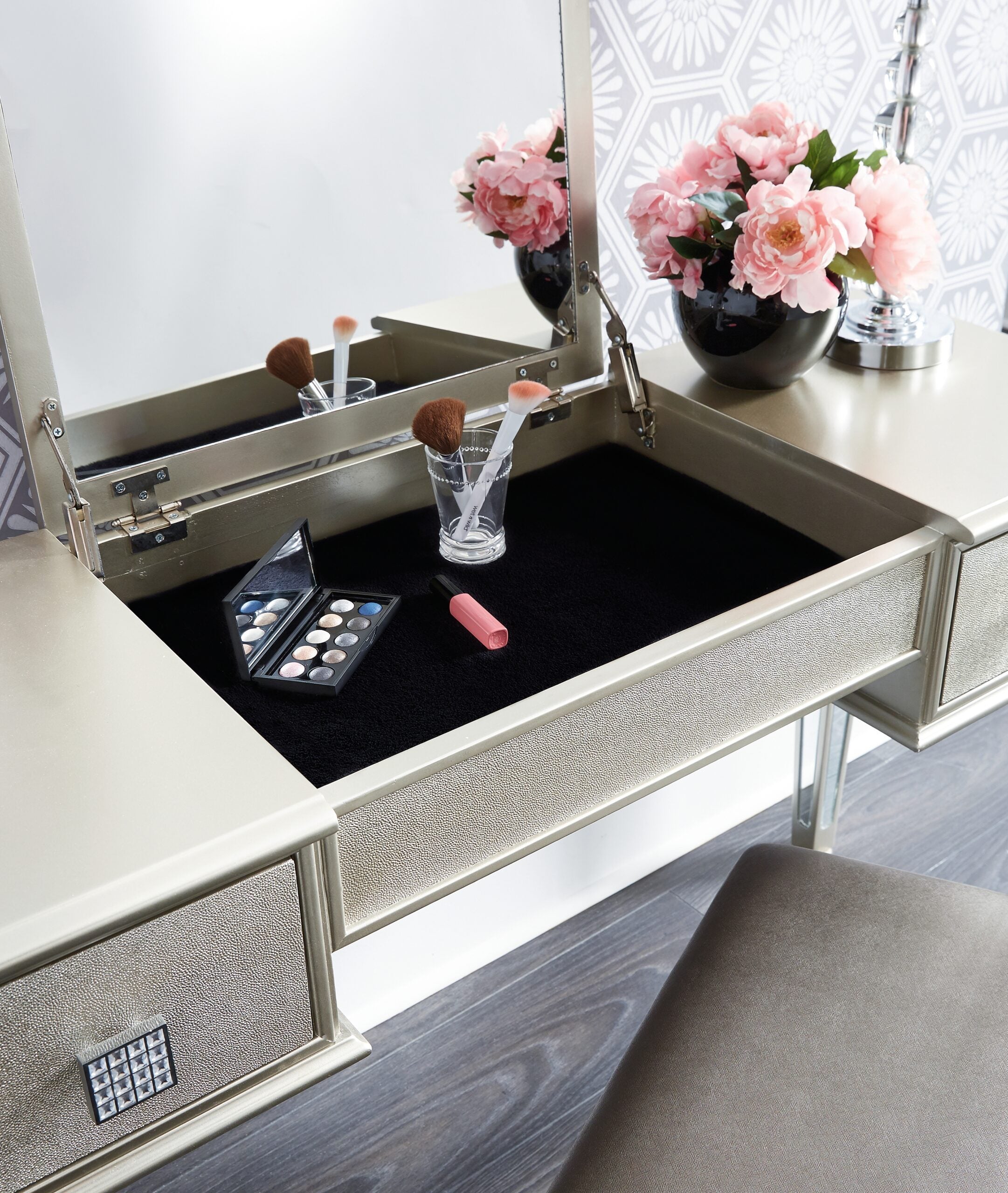 Mirrored Vanities Desk with Drawers, Bedroom Makeup Vanity Table Set with Mirror and Stool - Silver