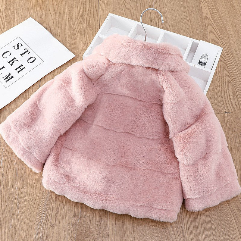 Cozy Girls Short Faux Fur Coat