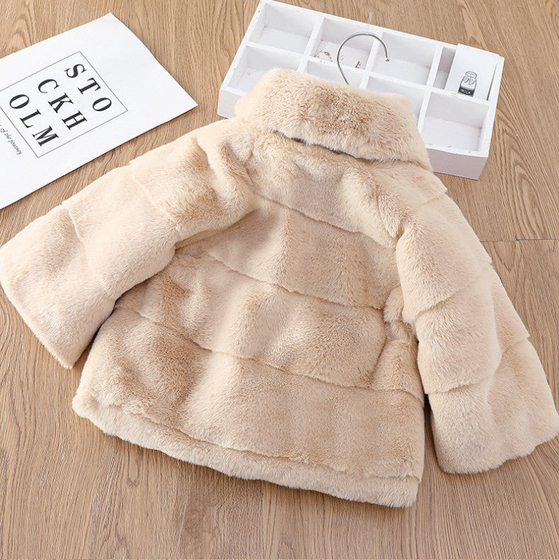 Cozy Girls Short Faux Fur Coat