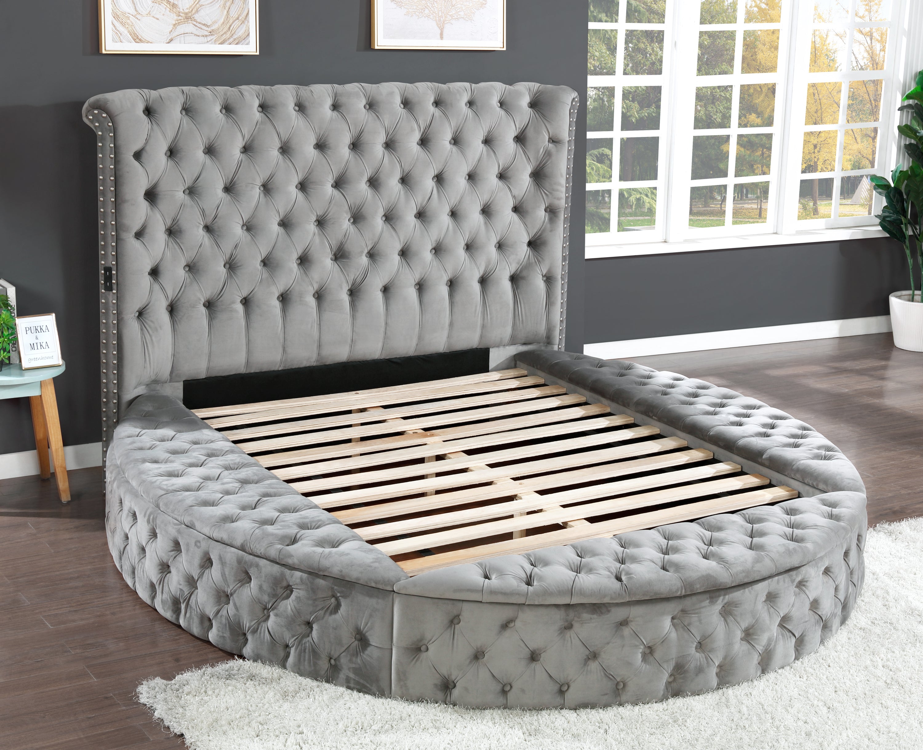 King Size Tufted Storage Bed made with Wood - Grey