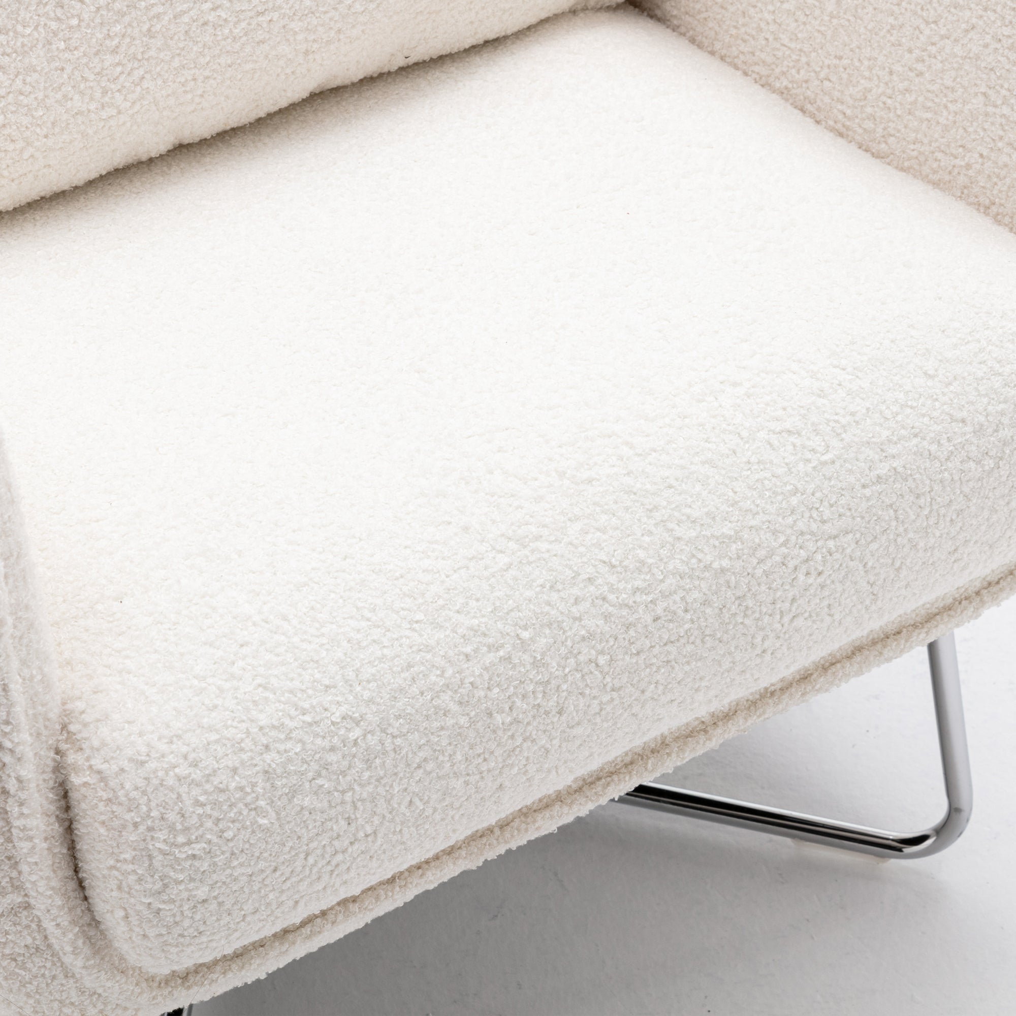 Modern Comfy Leisure Accent Chair, Teddy Short Velvet Armchair with Lumbar Pillow - Cream White