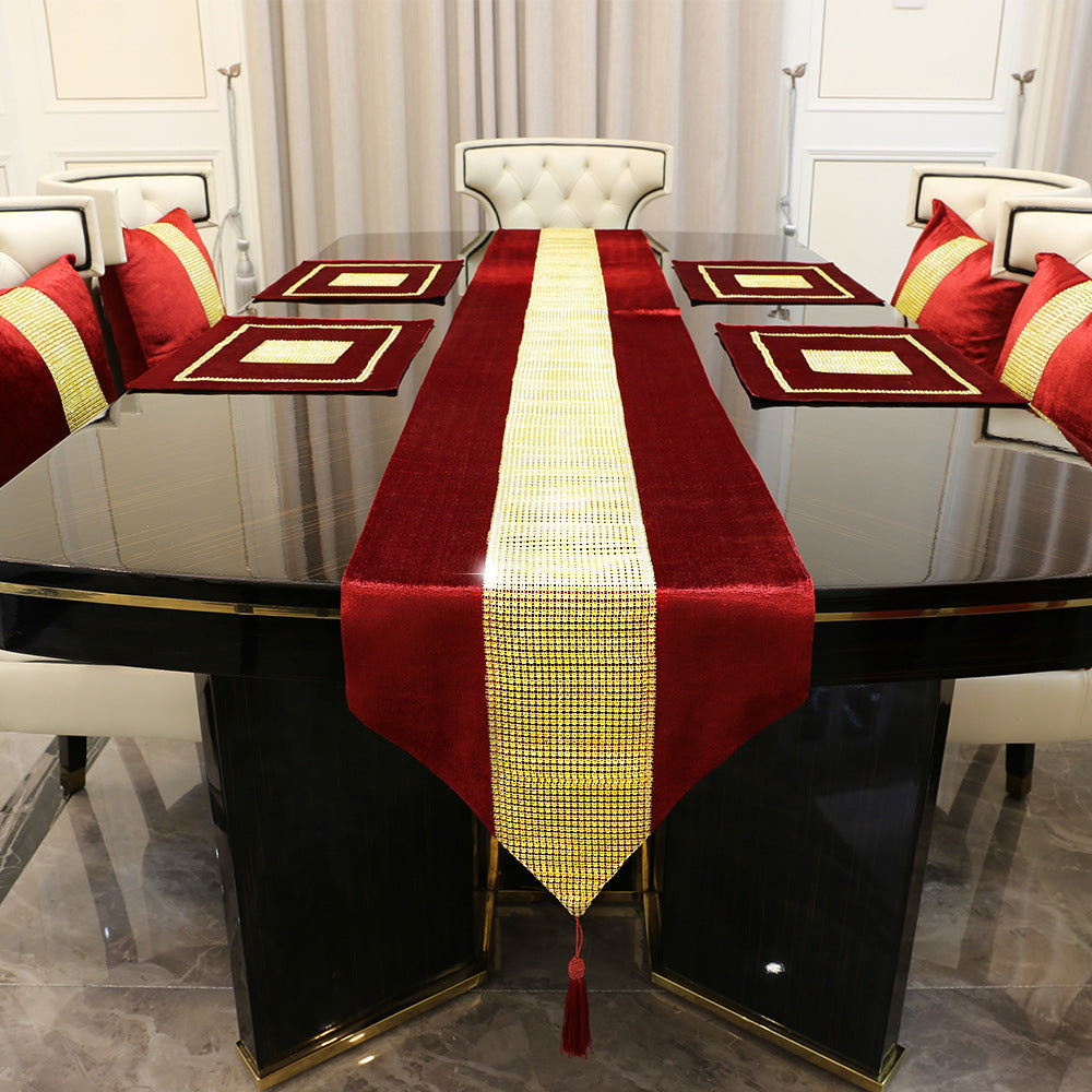 Polyester Flannel Table Runners for Decorating Restaurants Dining Table